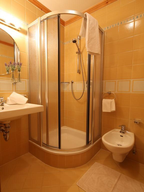 Residence Rose San Candido Exterior photo